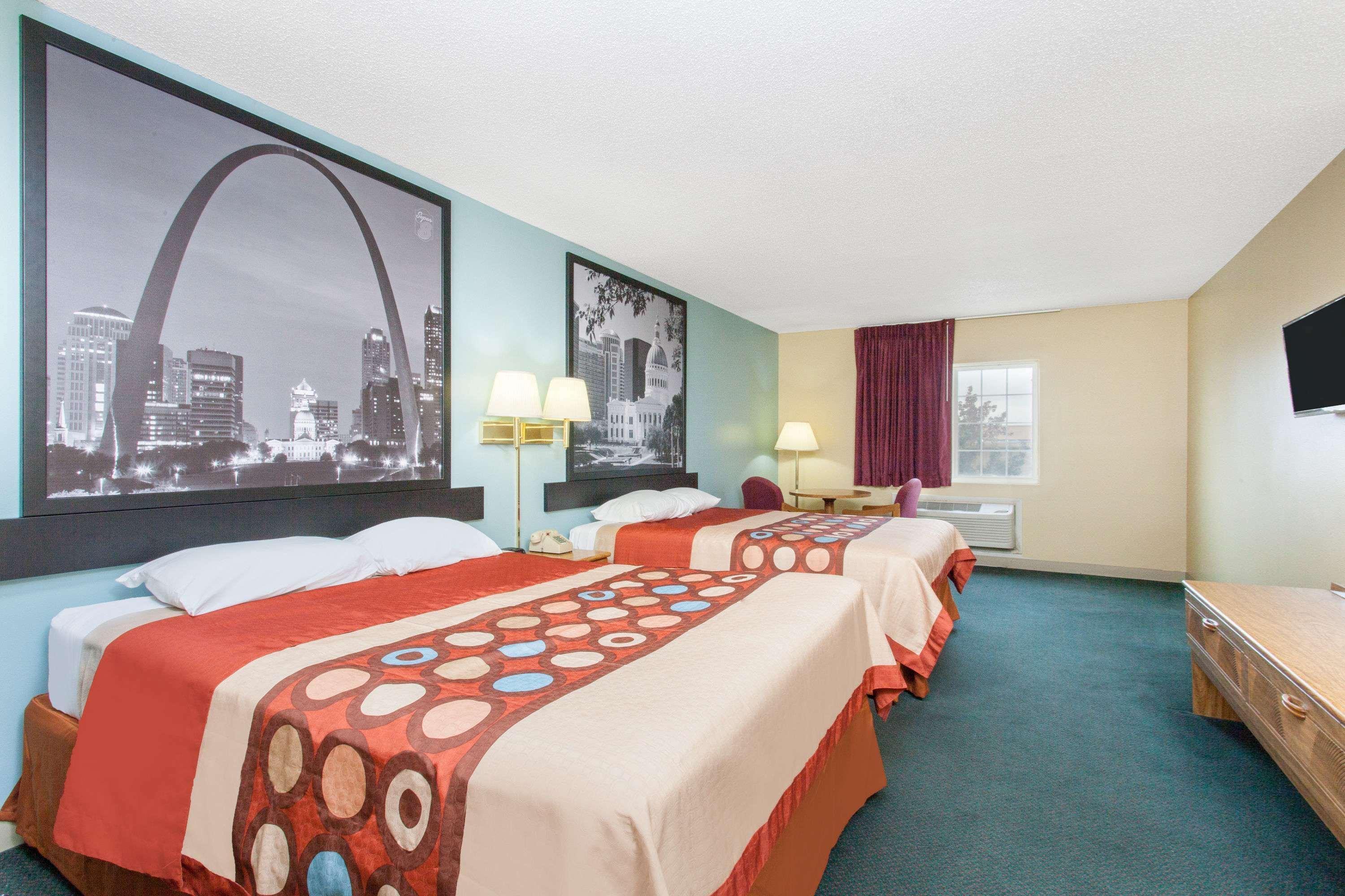Super 8 By Wyndham Carthage Hotel Eksteriør billede